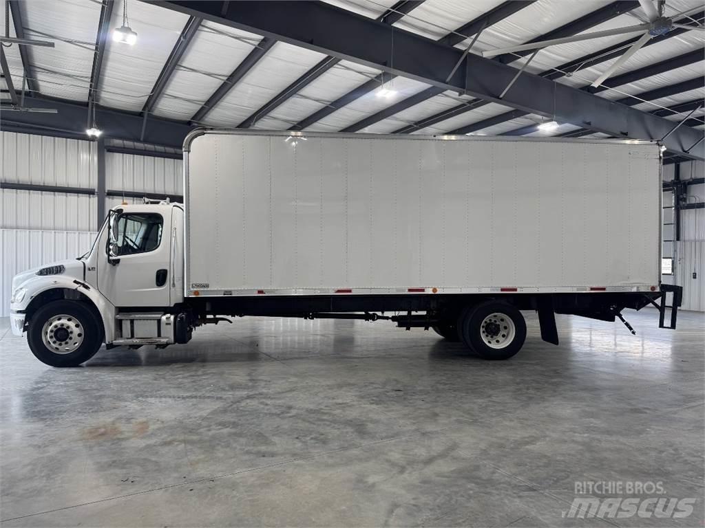 Freightliner M2106 Фургони