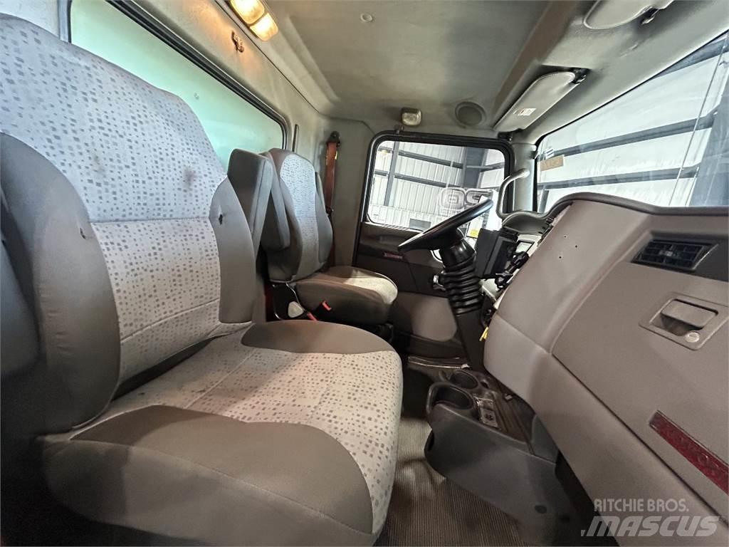 Kenworth T270 Фургони
