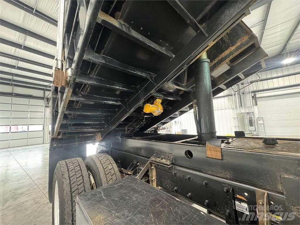 Kenworth T300 Самоскиди