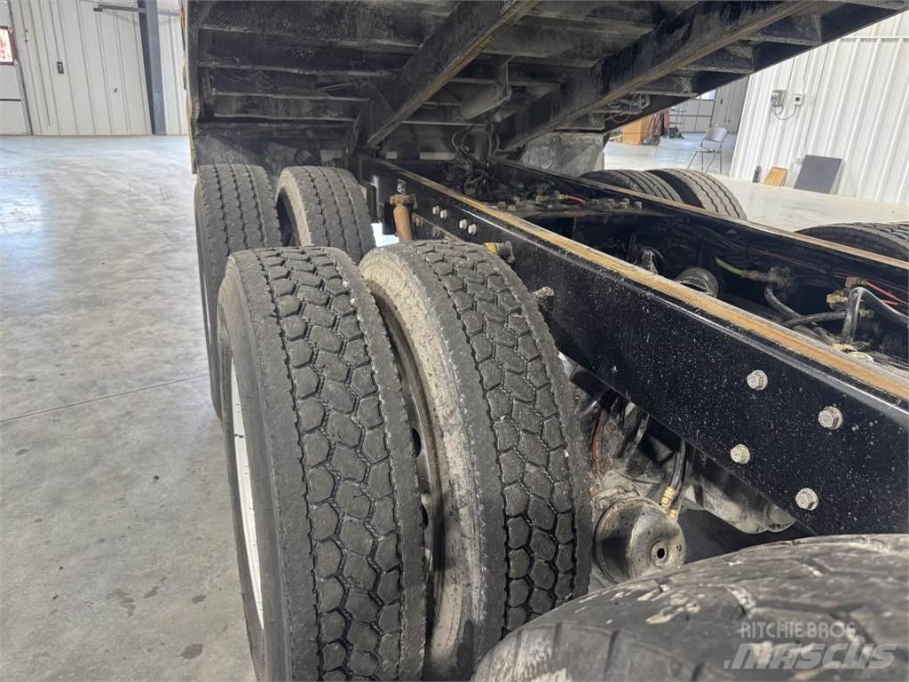 Kenworth T800 Самоскиди