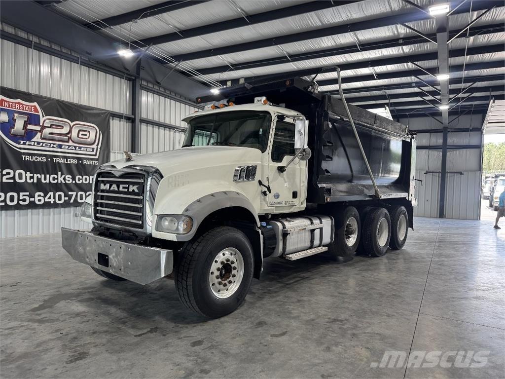 Mack GU713 Самоскиди