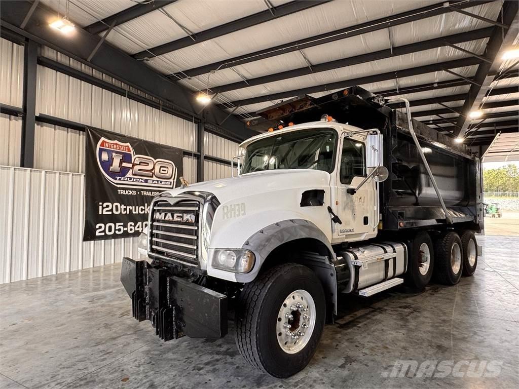Mack GU713 Самоскиди