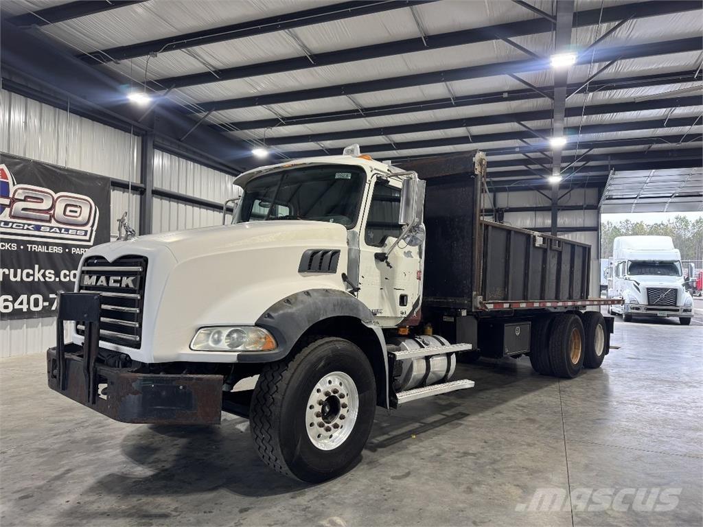 Mack GU813 Платформи