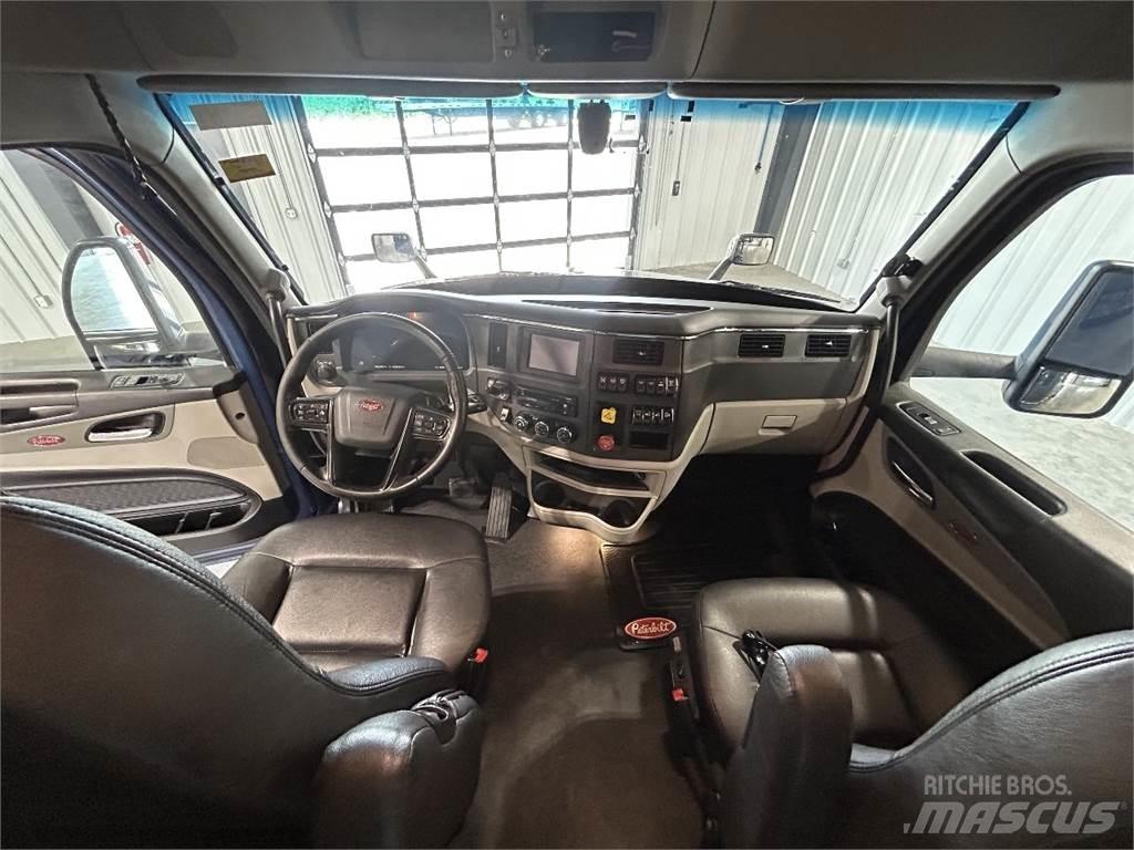 Peterbilt 579 Тягачі