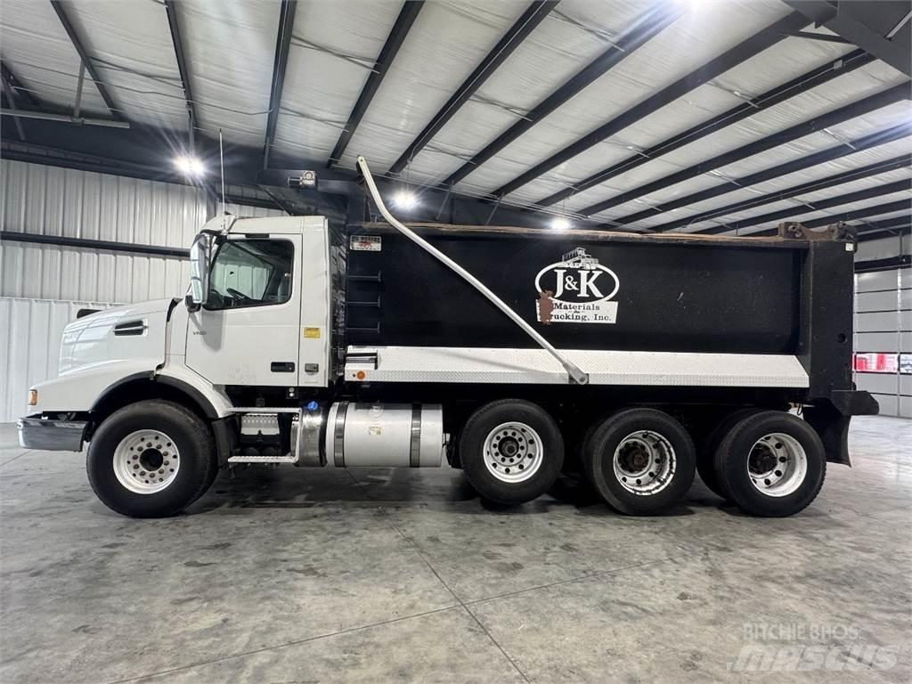 Volvo VHD Самоскиди