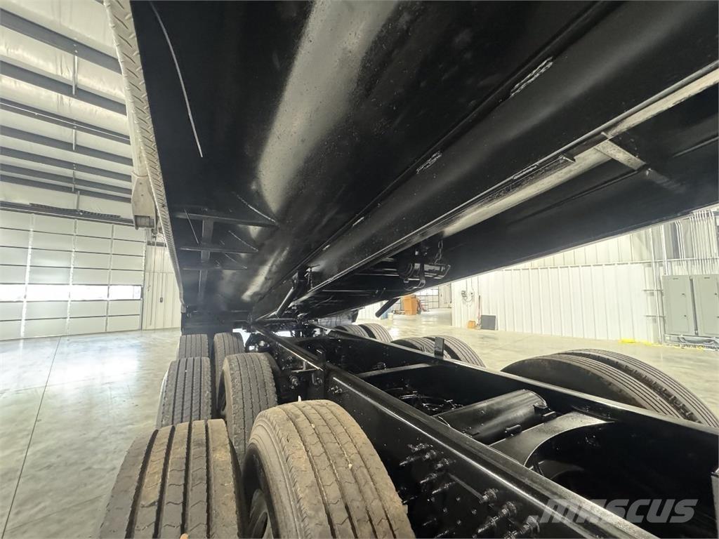 Volvo VHD Самоскиди