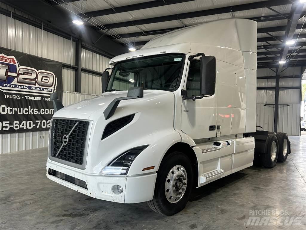 Volvo VNR64T640 Тягачі
