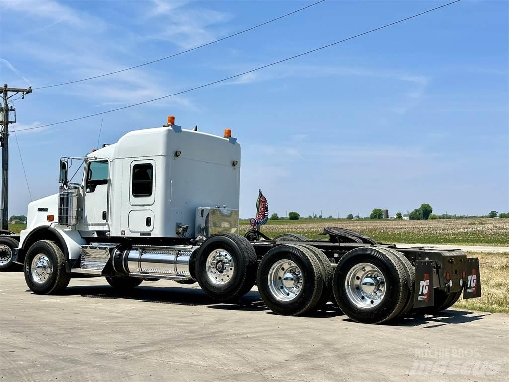Kenworth T800 Тягачі