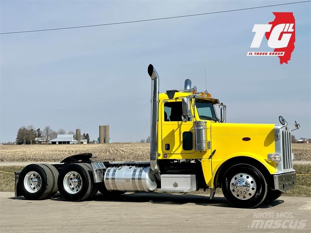 Peterbilt 389 Тягачі