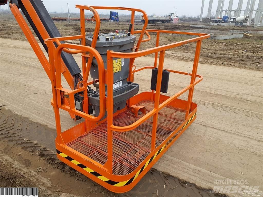 JLG 860SJ Колінчаті підйомники