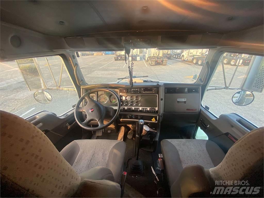 Kenworth T440 Шасі з кабіною