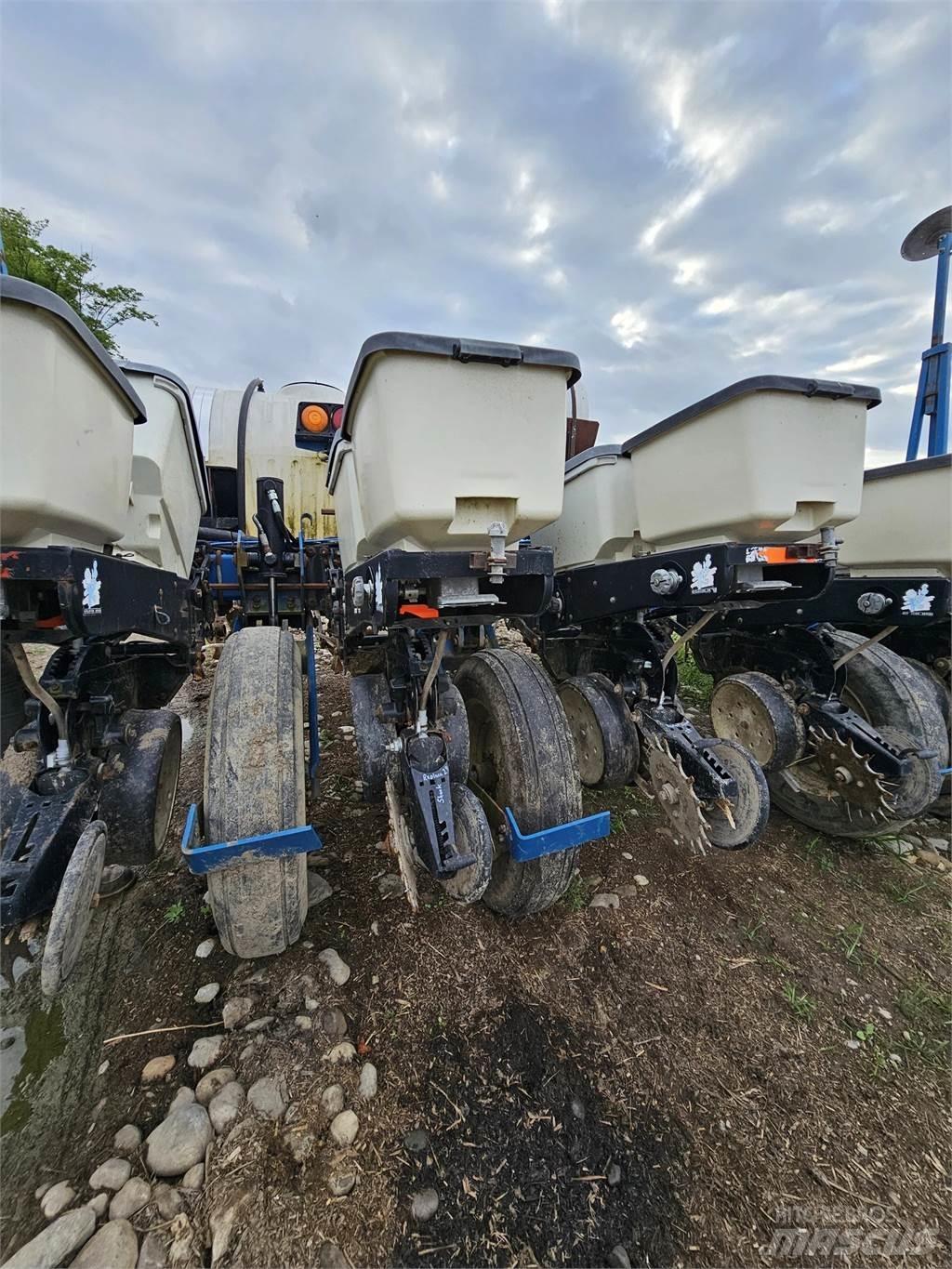 Kinze 3000 Інше обладнання