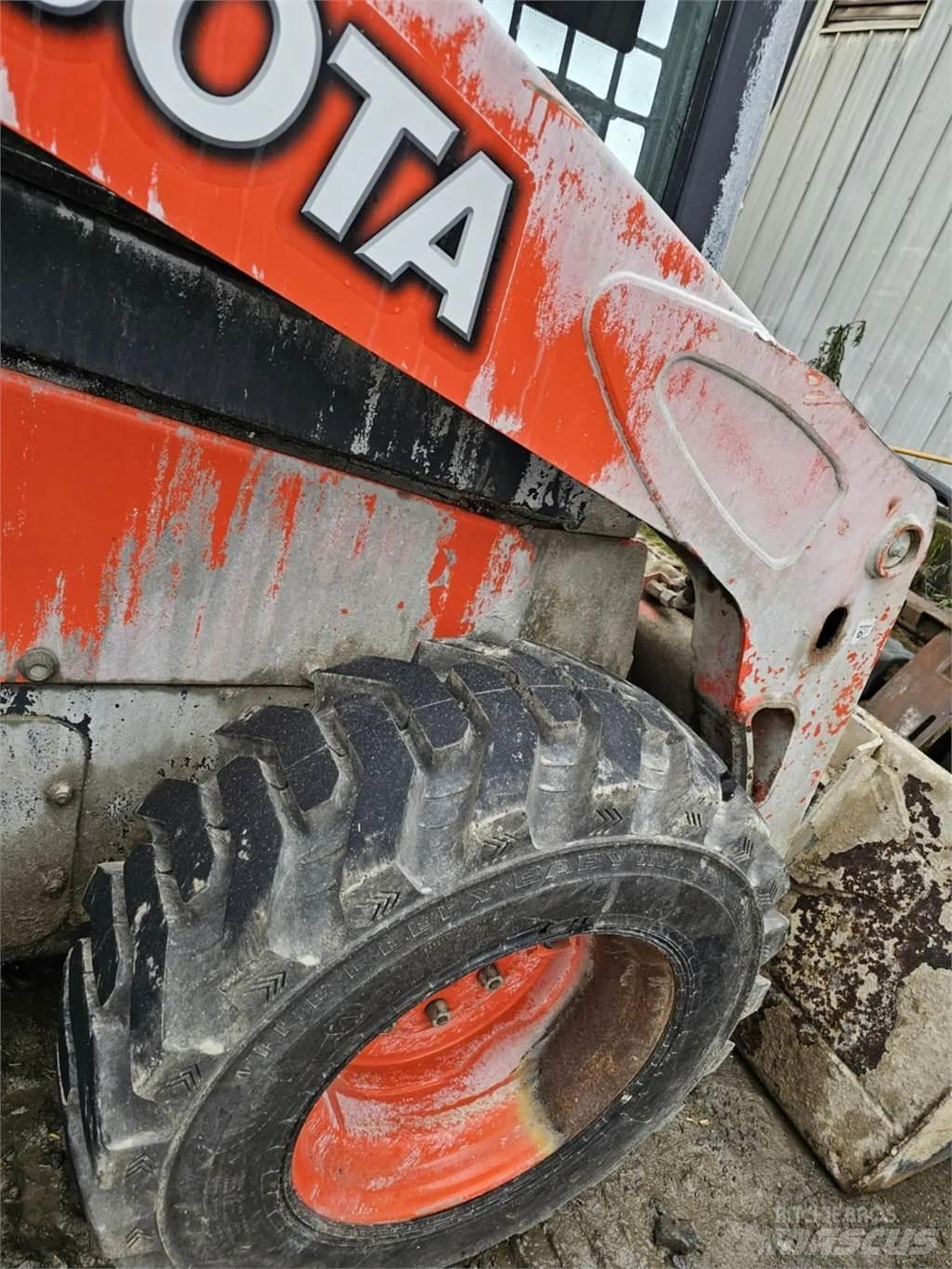 Kubota SSV75 Інше обладнання
