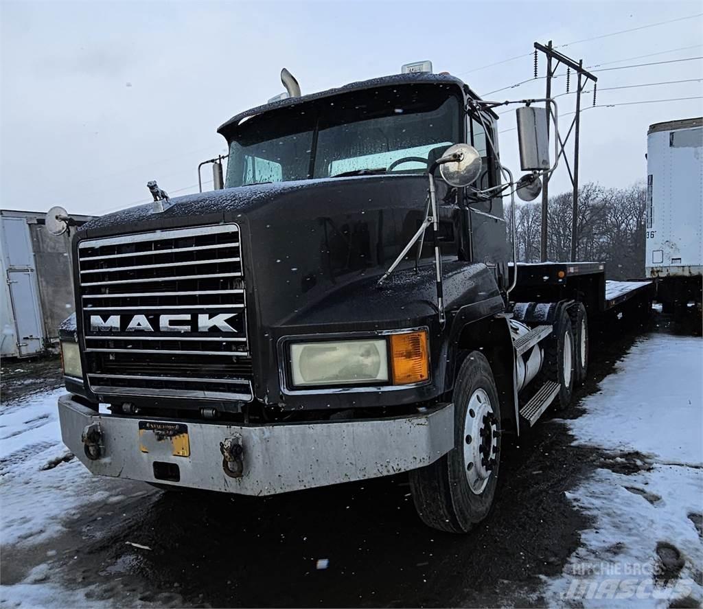 Mack CH613 Інше обладнання