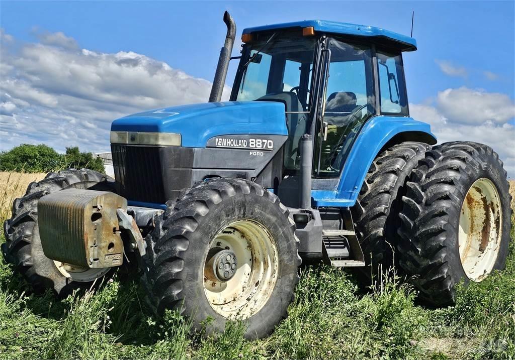 New Holland 8870 Трактори