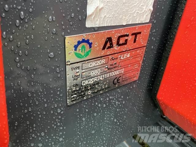 AGT QK20R Гусеничні екскаватори