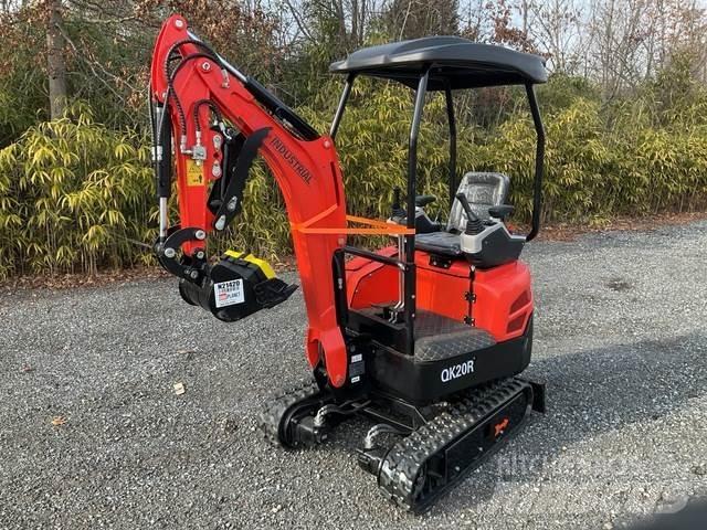 AGT QK20R Гусеничні екскаватори