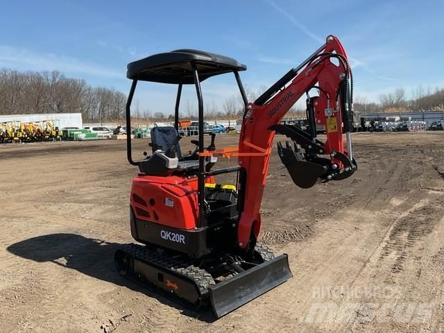 AGT QK20R Гусеничні екскаватори