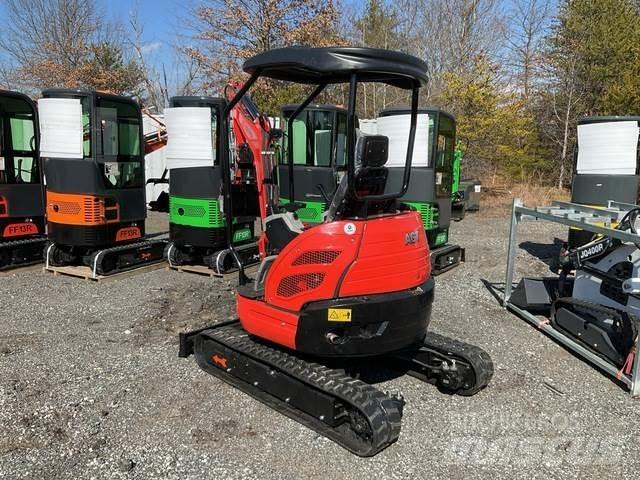 AGT QK30R Гусеничні екскаватори