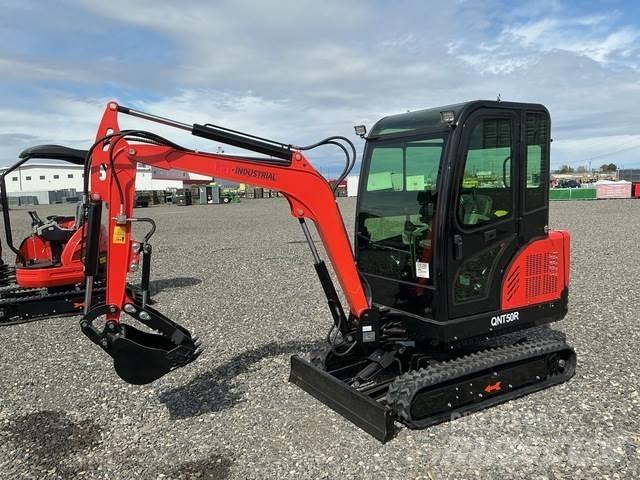 AGT QNT50R Гусеничні екскаватори