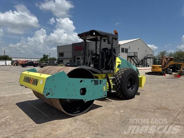 Ammann ARS 110 Грунтові котки