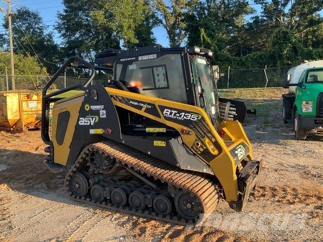 ASV RT135 Міні-навантажувачі