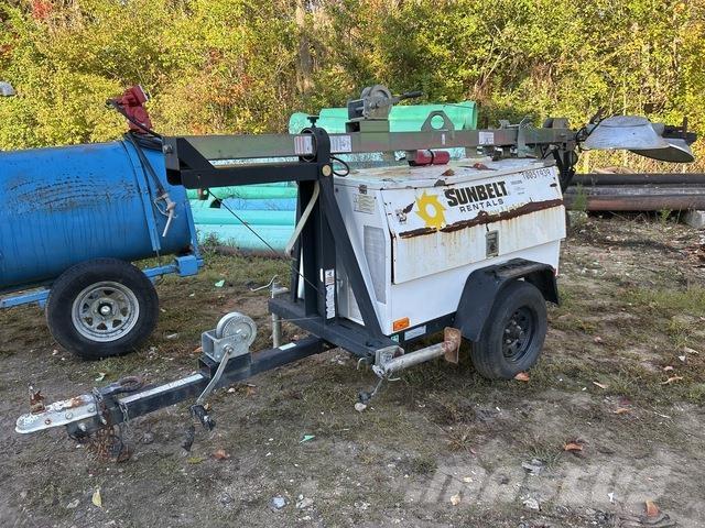 Atlas QLT M10 Освітлювальні вежі