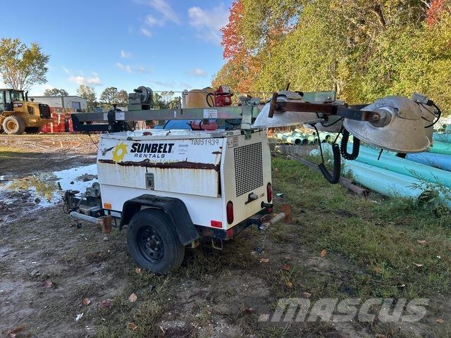 Atlas QLT M10 Освітлювальні вежі