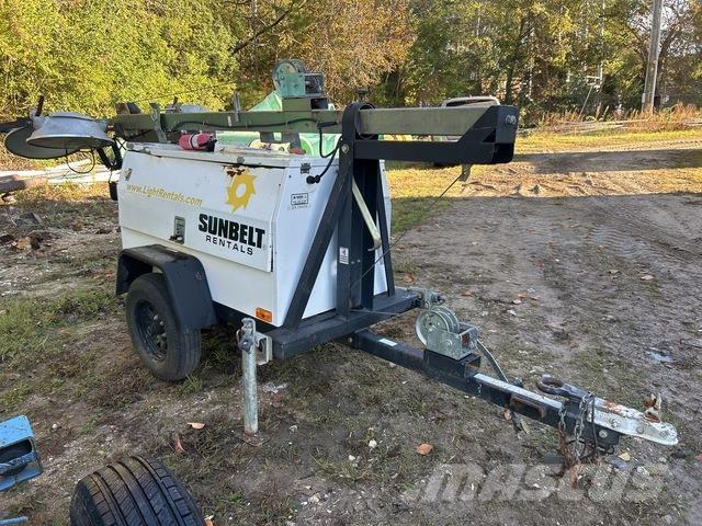 Atlas QLT M10 Освітлювальні вежі