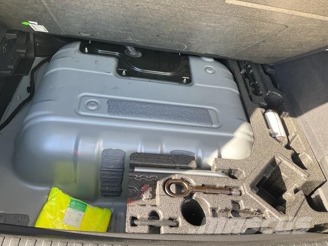 Audi Q3 Автомобілі