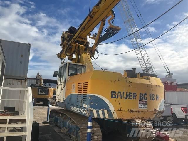 Bauer BG18H Стаціонарні бурові установки