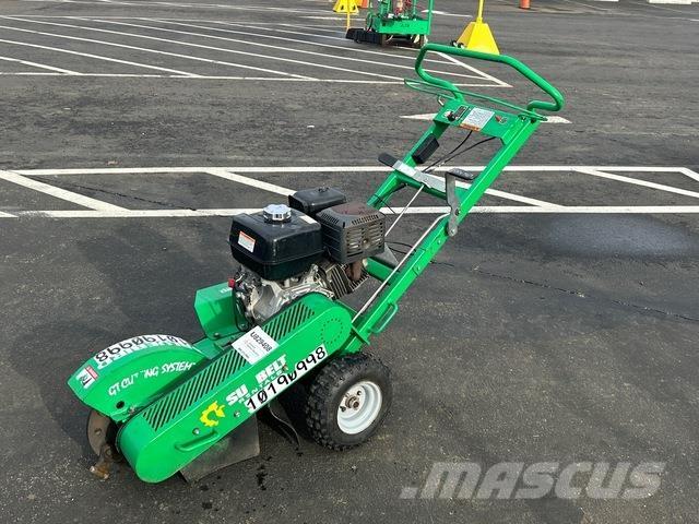 Blue Bird SG13 Машини для подрібнення пнів