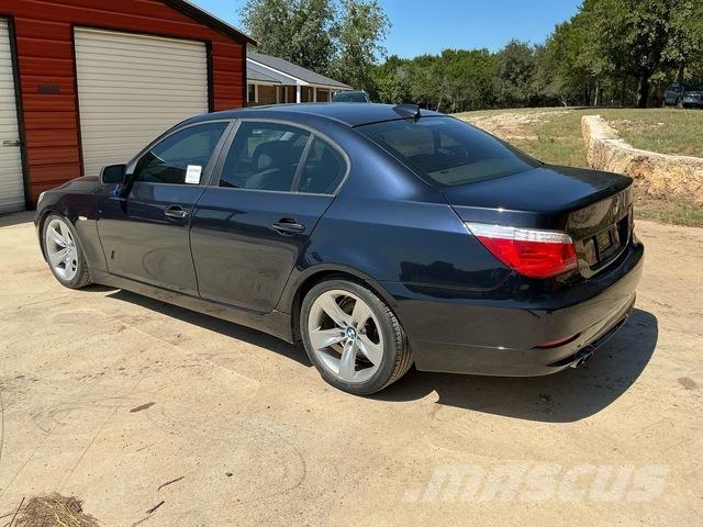 BMW 528i Автомобілі