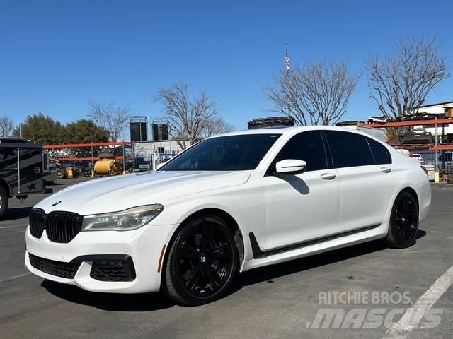 BMW 750I Автомобілі