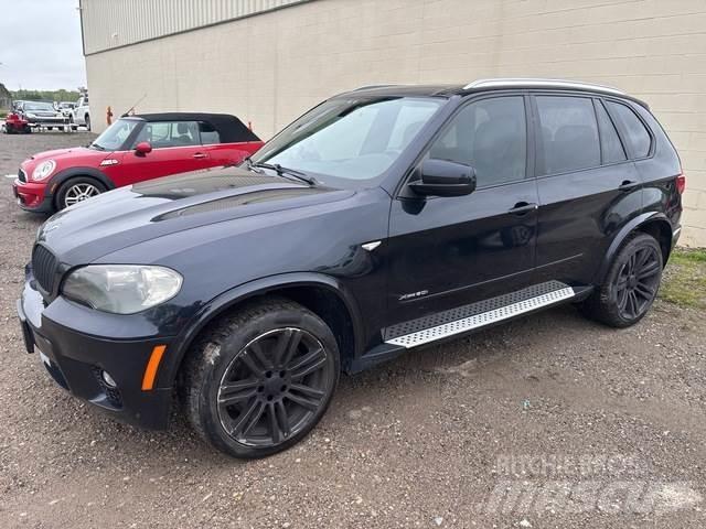 BMW X5 Автомобілі