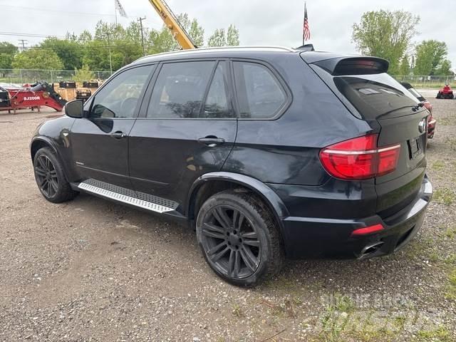 BMW X5 Автомобілі