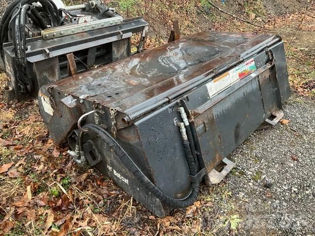 Bobcat  Підмітальні машини