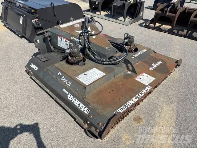 Bobcat  Самохідні газонокосарки