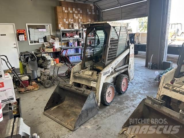 Bobcat 463 Міні-навантажувачі