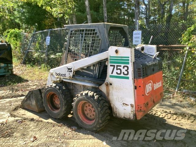 Bobcat 753 Міні-навантажувачі