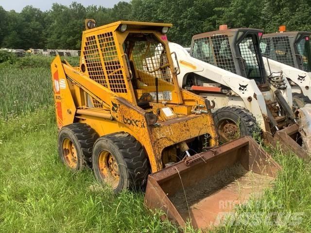 Bobcat 843 Міні-навантажувачі
