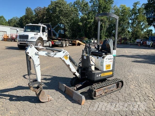 Bobcat E10 Гусеничні екскаватори