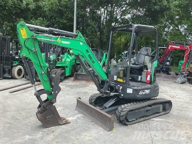 Bobcat E26 Гусеничні екскаватори