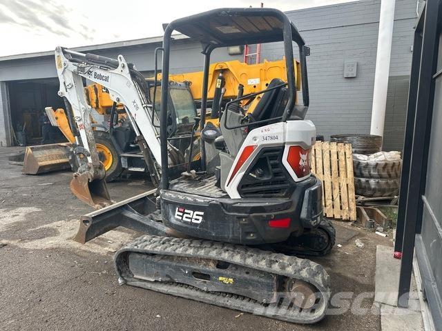 Bobcat E26 Гусеничні екскаватори