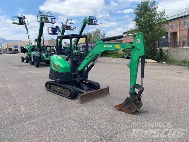 Bobcat E32 Гусеничні екскаватори