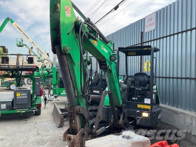 Bobcat E32i Гусеничні екскаватори