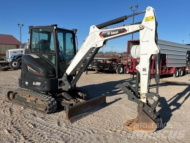 Bobcat E35 Гусеничні екскаватори