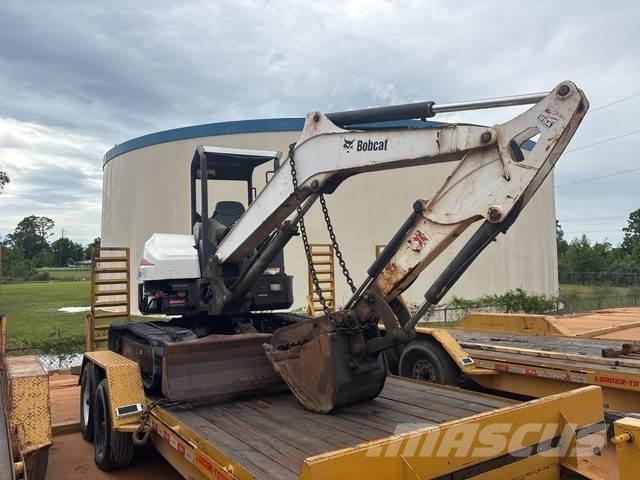Bobcat E50 Гусеничні екскаватори