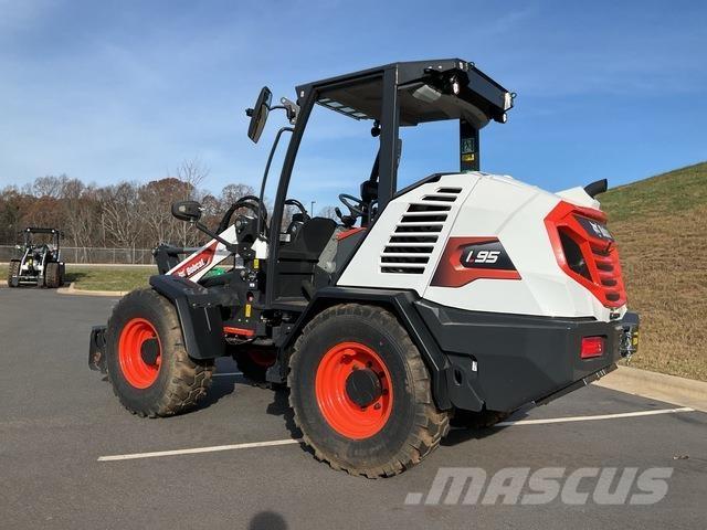 Bobcat L95 Фронтальні навантажувачі