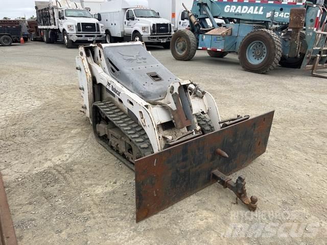 Bobcat MT52 Міні-навантажувачі